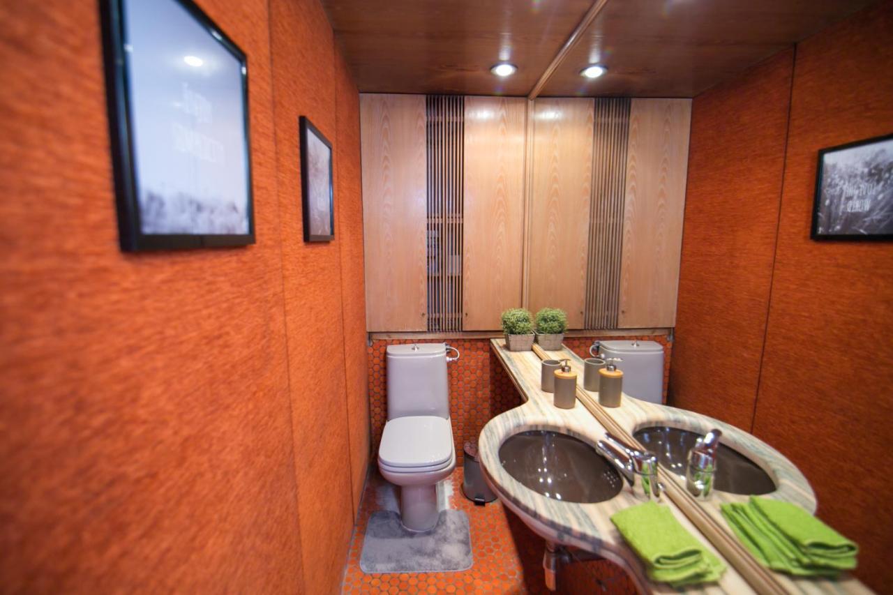 One-Of-A-Kind Athens Riviera Apartment Exterior photo